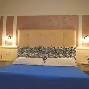 hotel-donau.riccione-hotels.org/